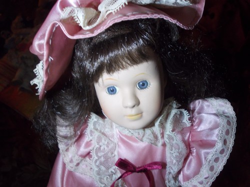 Poupée porcelaine natasha - en,